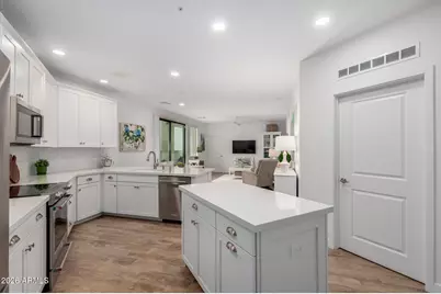 2511 W Queen Creek Road #174, Chandler, AZ 85248 - Photo 2