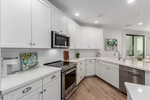 2511 W Queen Creek Rd, Chandler, AZ 85248 - Photo 1
