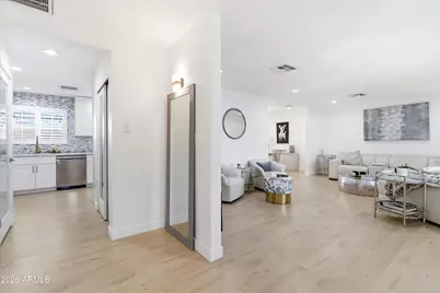 1708 E McLellan Boulevard, Phoenix, AZ 85016 - Photo 6