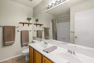 8721 N 109th Ave, Peoria, AZ 85345 - Photo 30