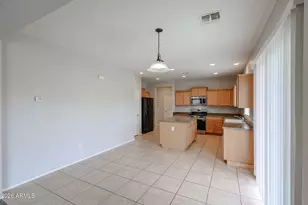 19417 W Morning Glory Dr, Buckeye, AZ 85326 - Photo 8