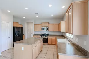 19417 W Morning Glory Dr, Buckeye, AZ 85326 - Photo 4