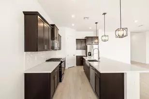 17740 W Illini St, Goodyear, AZ 85338 - Photo 4