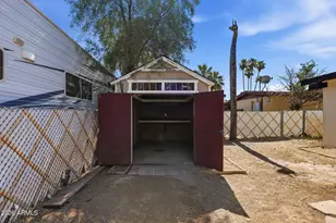 4136 W Caron St, Phoenix, AZ 85051 - Photo 34