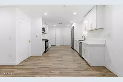 4136 W Caron Street, Phoenix, AZ 85051 - Photo 10