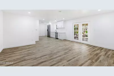 4136 W Caron Street, Phoenix, AZ 85051 - Photo 8