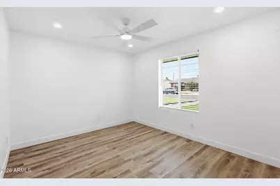 4136 W Caron Street, Phoenix, AZ 85051 - Photo 18