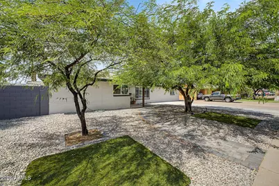 1807 W Highland Avenue, Phoenix, AZ 85015 - Photo 2