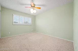 8422 E Chaparral Rd, Scottsdale, AZ 85250 - Photo 24