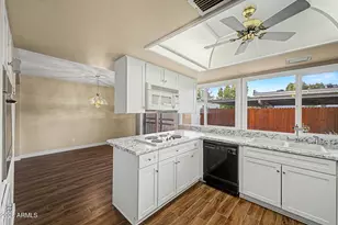 8422 E Chaparral Rd, Scottsdale, AZ 85250 - Photo 12