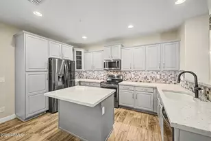 7103 W Lone Tree Trail, Peoria, AZ 85383 - Photo 8
