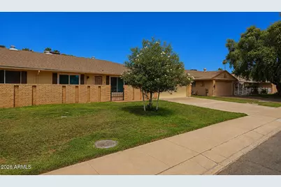 10646 W Tropicana Circle, Sun City, AZ 85351 - Photo 4
