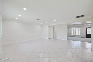 10646 W Tropicana Cir, Sun City, AZ 85351 - Photo 10