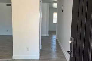 6911 W Vermont Ave, Glendale, AZ 85303 - Photo 2
