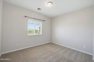 7227 S 17th Dr, Phoenix, AZ 85041 - Photo 28