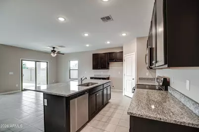 42420 W Rojo Street, Maricopa, AZ 85138 - Photo 10