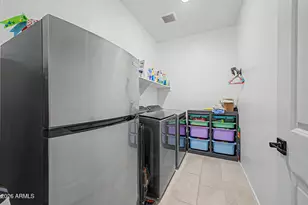 2540 W Grenadine Rd, Phoenix, AZ 85041 - Photo 40