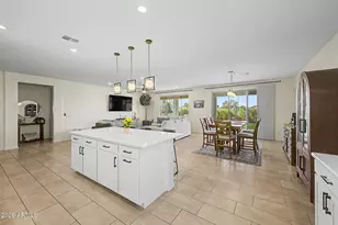 2540 W Grenadine Rd, Phoenix, AZ 85041 - Photo 22
