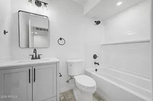 1134 N 60th Dr, Phoenix, AZ 85043 - Photo 14