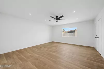 1134 N 60th Drive, Phoenix, AZ 85043 - Photo 6