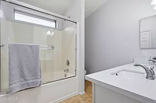 3407 E Wahalla Ln, Phoenix, AZ 85050 - Photo 14