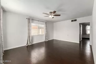 1614 W Lynwood St, Phoenix, AZ 85007 - Photo 2