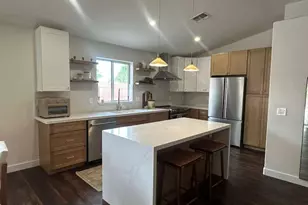6754 W Caribbean Ln, Peoria, AZ 85381 - Photo 2