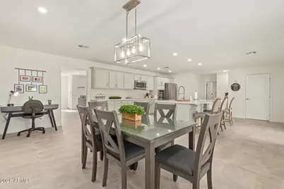 9830 W Evergreen Drive, Sun City, AZ 85373 - Photo 6