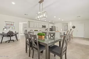 9830 W Evergreen Dr, Sun City, AZ 85373 - Photo 6