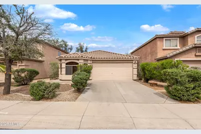 42780 W Sunland Drive, Maricopa, AZ 85138 - Photo 2