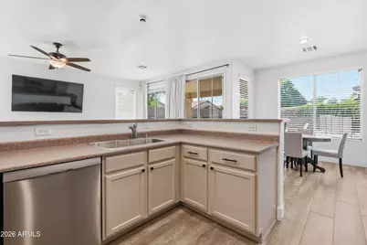 2841 E Carla Vista Drive, Chandler, AZ 85225 - Photo 10