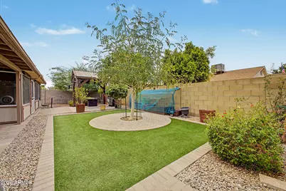 2214 E Holmes Avenue, Mesa, AZ 85204 - Photo 4