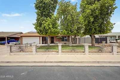 2214 E Holmes Avenue, Mesa, AZ 85204 - Photo 2