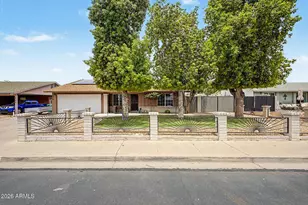 2214 E Holmes Ave, Mesa, AZ 85204 - Photo 2