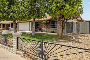 2214 E Holmes Ave, Mesa, AZ 85204 - Photo 8
