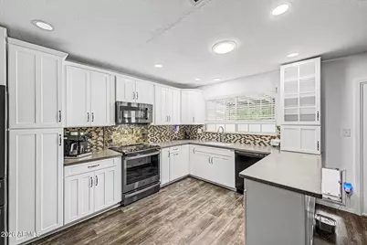 2214 E Holmes Avenue, Mesa, AZ 85204 - Photo 16