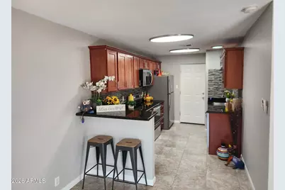3026 E Brill Street #4, Phoenix, AZ 85008 - Photo 2