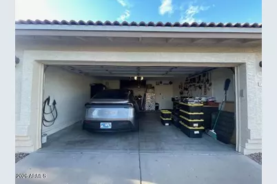 3706 E Desert Flower Lane, Phoenix, AZ 85044 - Photo 24