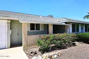 10402 W Wininger Cir, Sun City, AZ 85351 - Photo 4