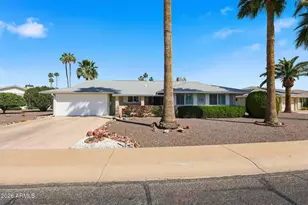 10402 W Wininger Cir, Sun City, AZ 85351 - Photo 1