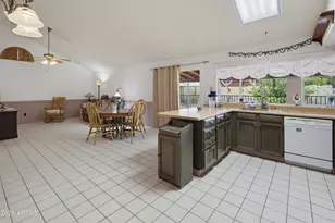 4020 W Corrine Dr, Phoenix, AZ 85029 - Photo 8