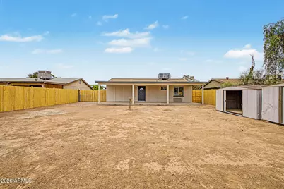 7407 W Monte Vista Road, Phoenix, AZ 85035 - Photo 26