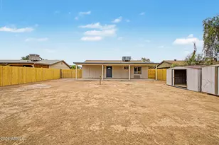 7407 W Monte Vista Rd, Phoenix, AZ 85035 - Photo 26