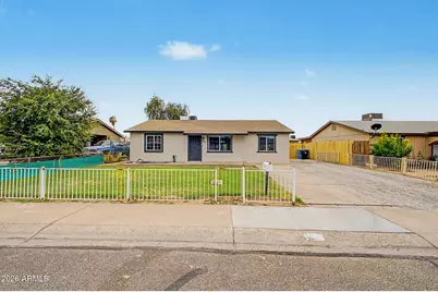 7407 W Monte Vista Road, Phoenix, AZ 85035 - Photo 1
