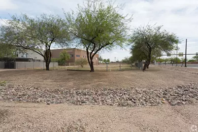 2130 E Washington Street #'-', Phoenix, AZ 85034 - Photo 2
