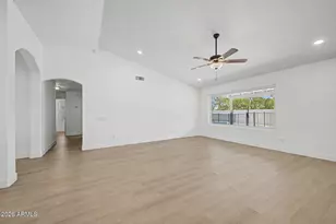 351 W Amoroso Dr, Gilbert, AZ 85233 - Photo 6