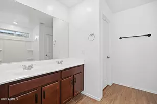 5817 S 30th Glen, Phoenix, AZ 85041 - Photo 10