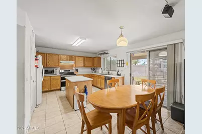 3726 N 105th Drive, Avondale, AZ 85392 - Photo 4