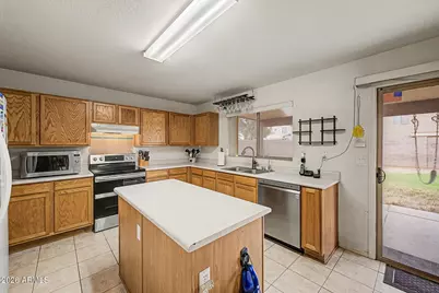 3726 N 105th Drive, Avondale, AZ 85392 - Photo 6