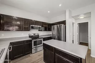 15338 W Mauna Loa Ln, Surprise, AZ 85379 - Photo 18